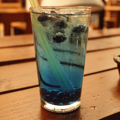Soda italiana sabor mora azul