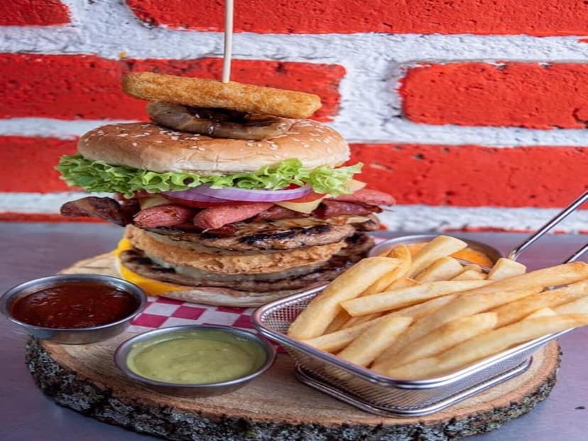 Hamburguesas Los Lunas Alameda