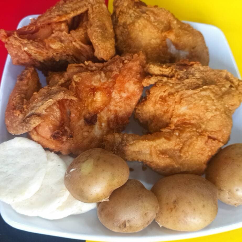 Pollo Entero Apanado o Asado