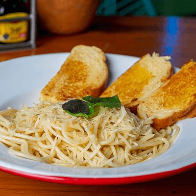SPAGUETTI AL BURRO