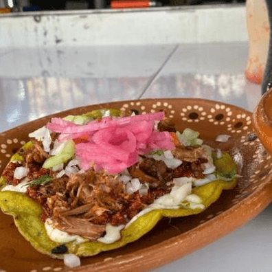 Vampibirria con Tortilla de Nopal