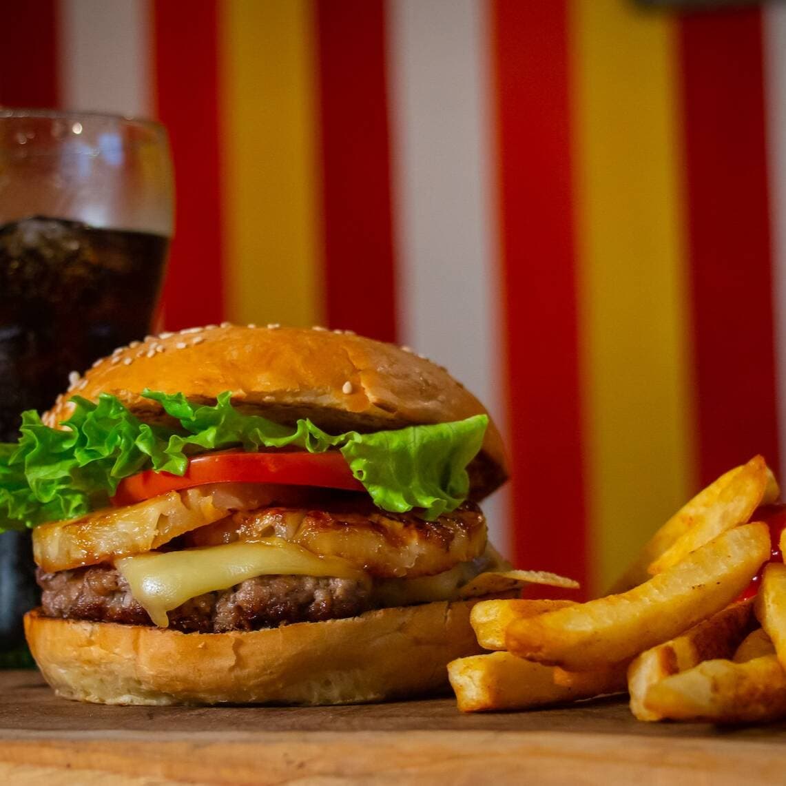 HAWAIIAN BURGER