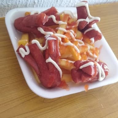 Salchi-papas