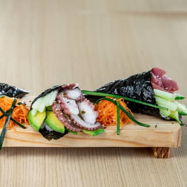 Temaki Salmón