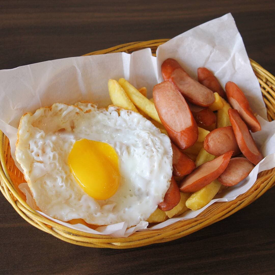 Salchipapa