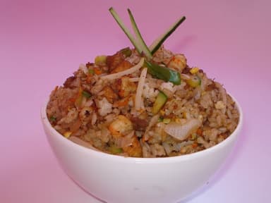 Yakimeshi Arroz Frito