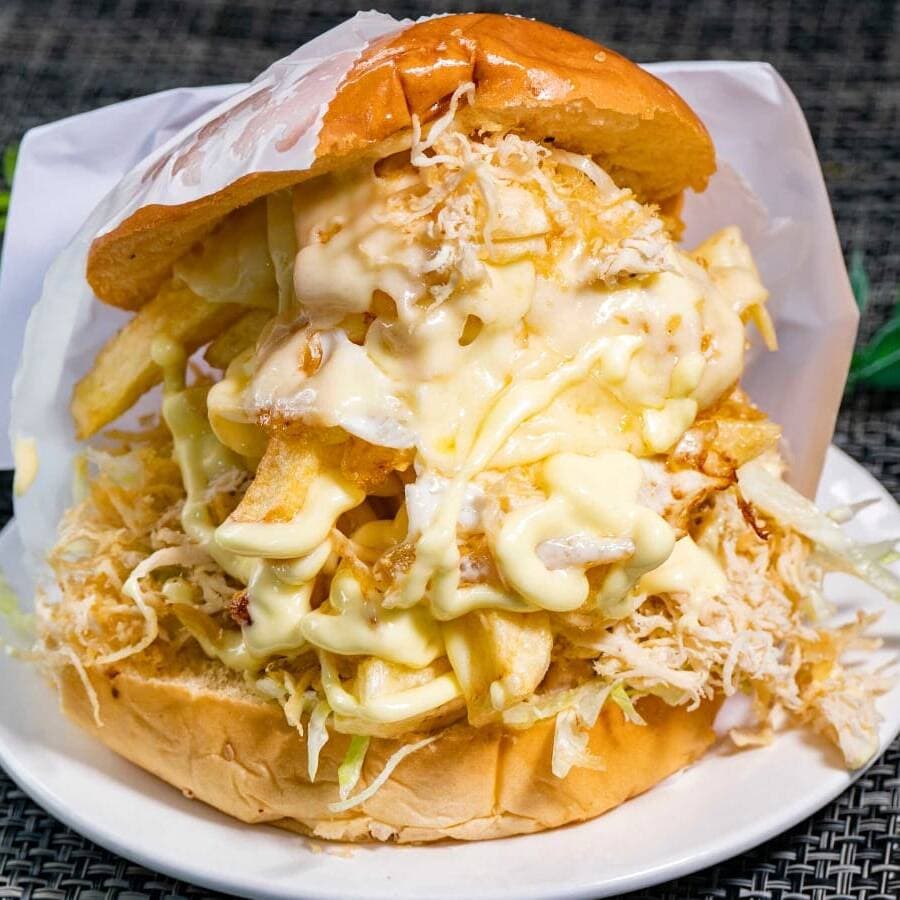 Hamburguesa de Pollo Deshilachado