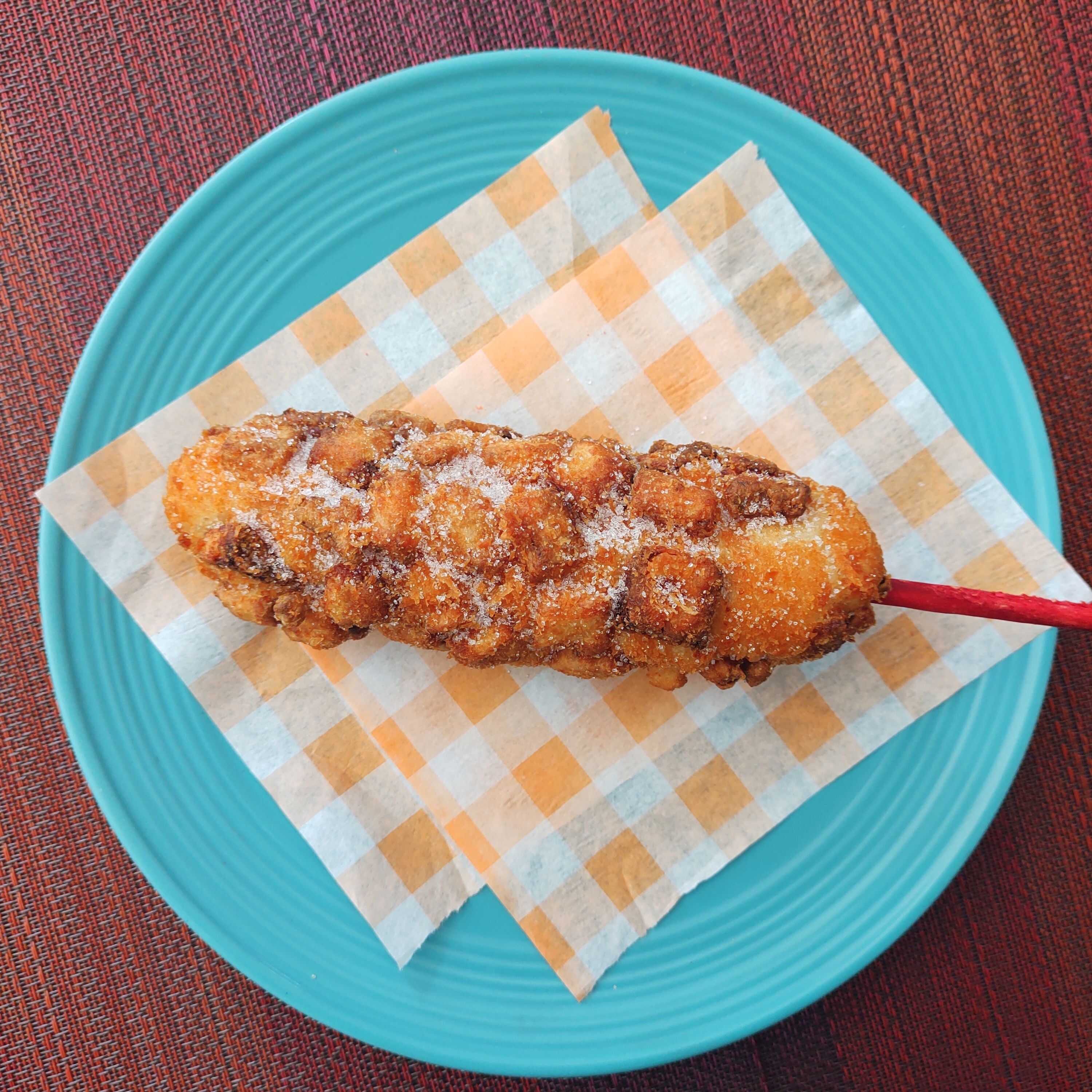 Corn Dog Hawaiano Queso y Salchicha
