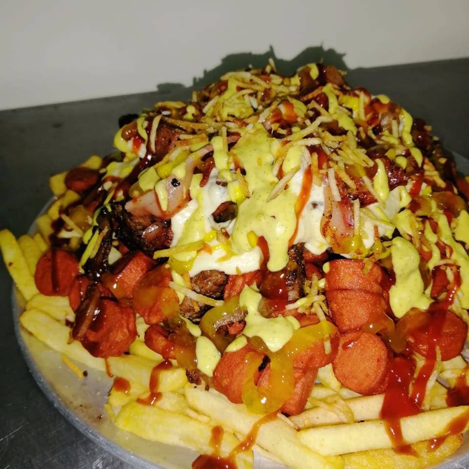 Salchipapa Super para Dos.