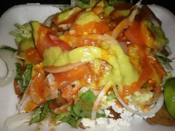Tamalitos con Guiso