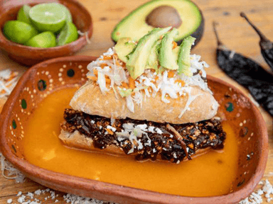 Torta al Capón