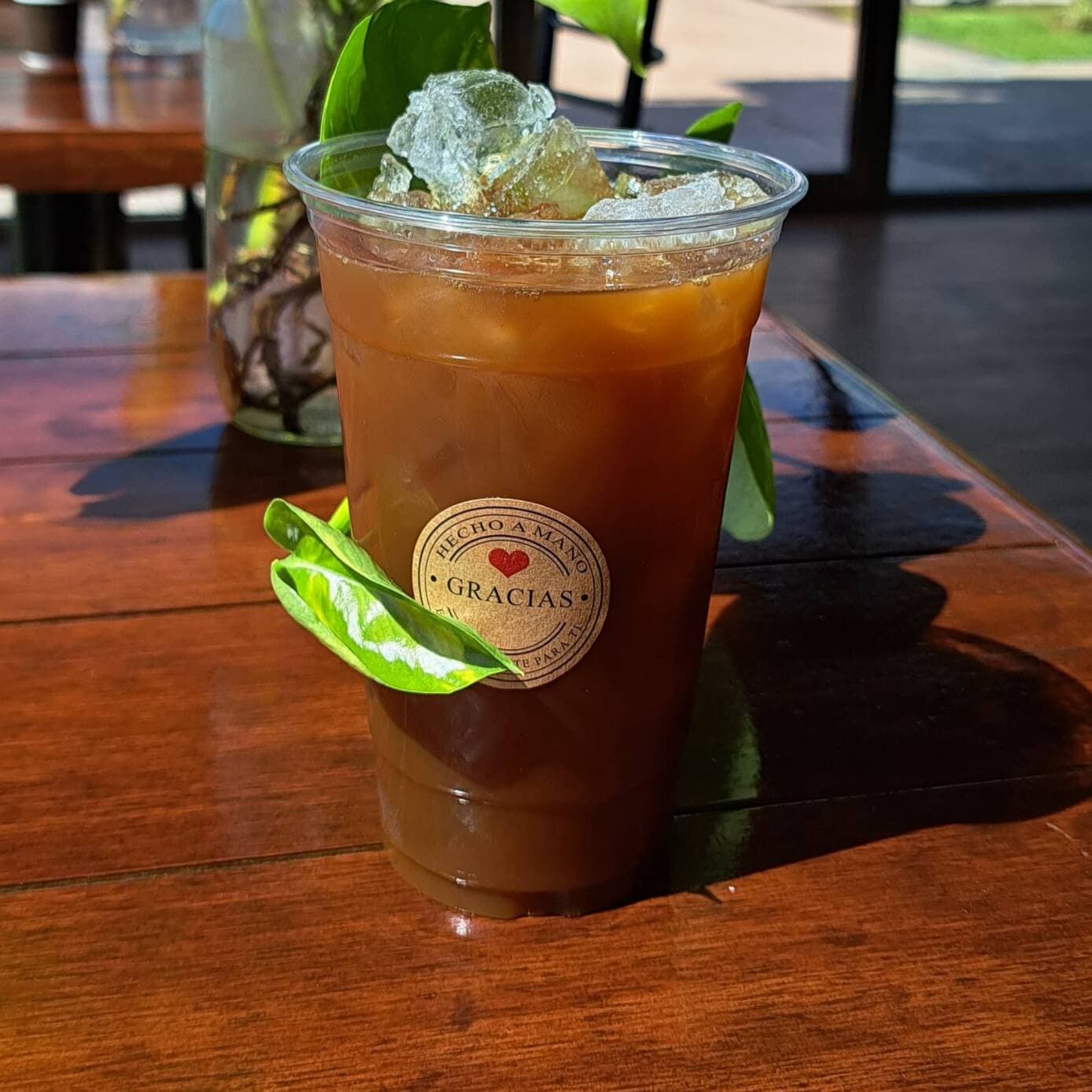 Ice Expreso Americano Grande 20 Oz