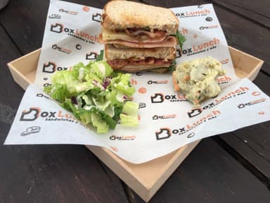 Combo Sándwich Jamón, Queso y Tocino
