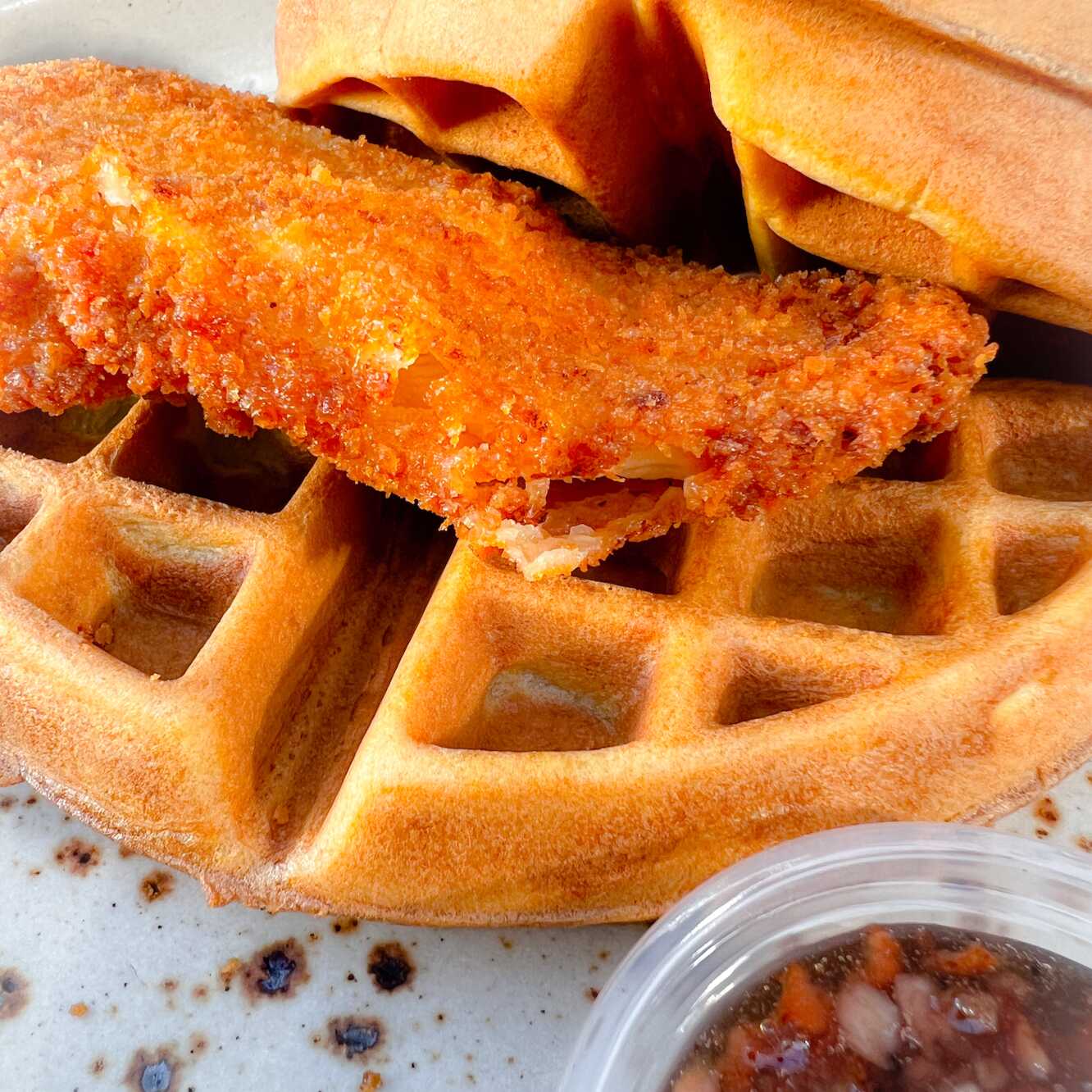 Wafflewich pollo frito y Maple