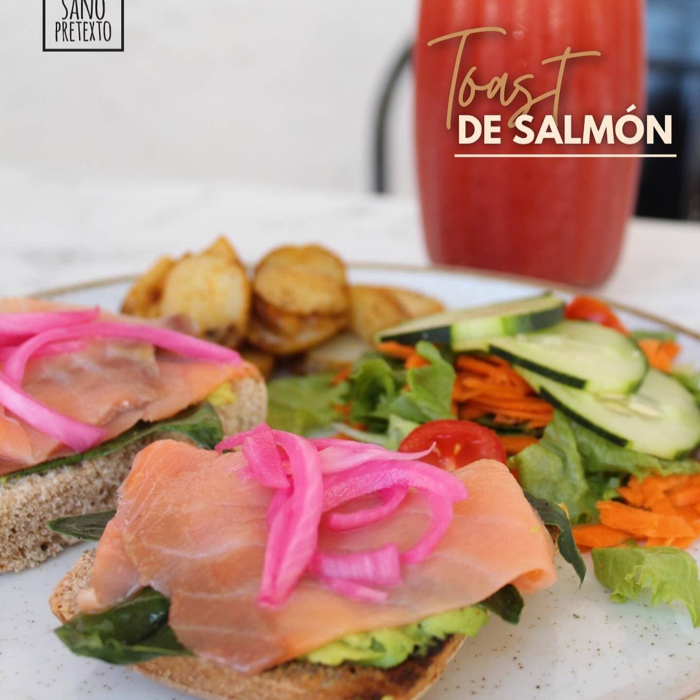 Toast Salmón