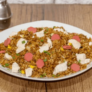 Chaufa con Pollo en Trozos