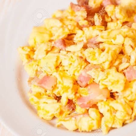 Huevos con Jamón