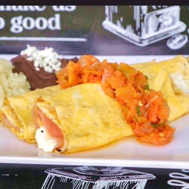Huevos al Gusto + Agua del Dia