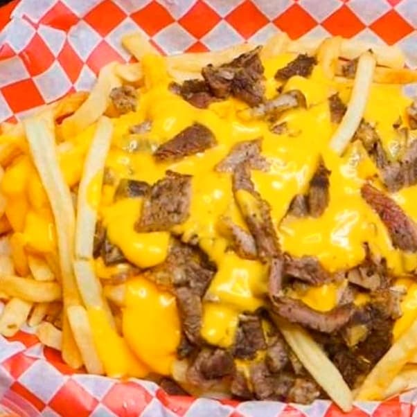 Papas a la Francesa con Carne Asada