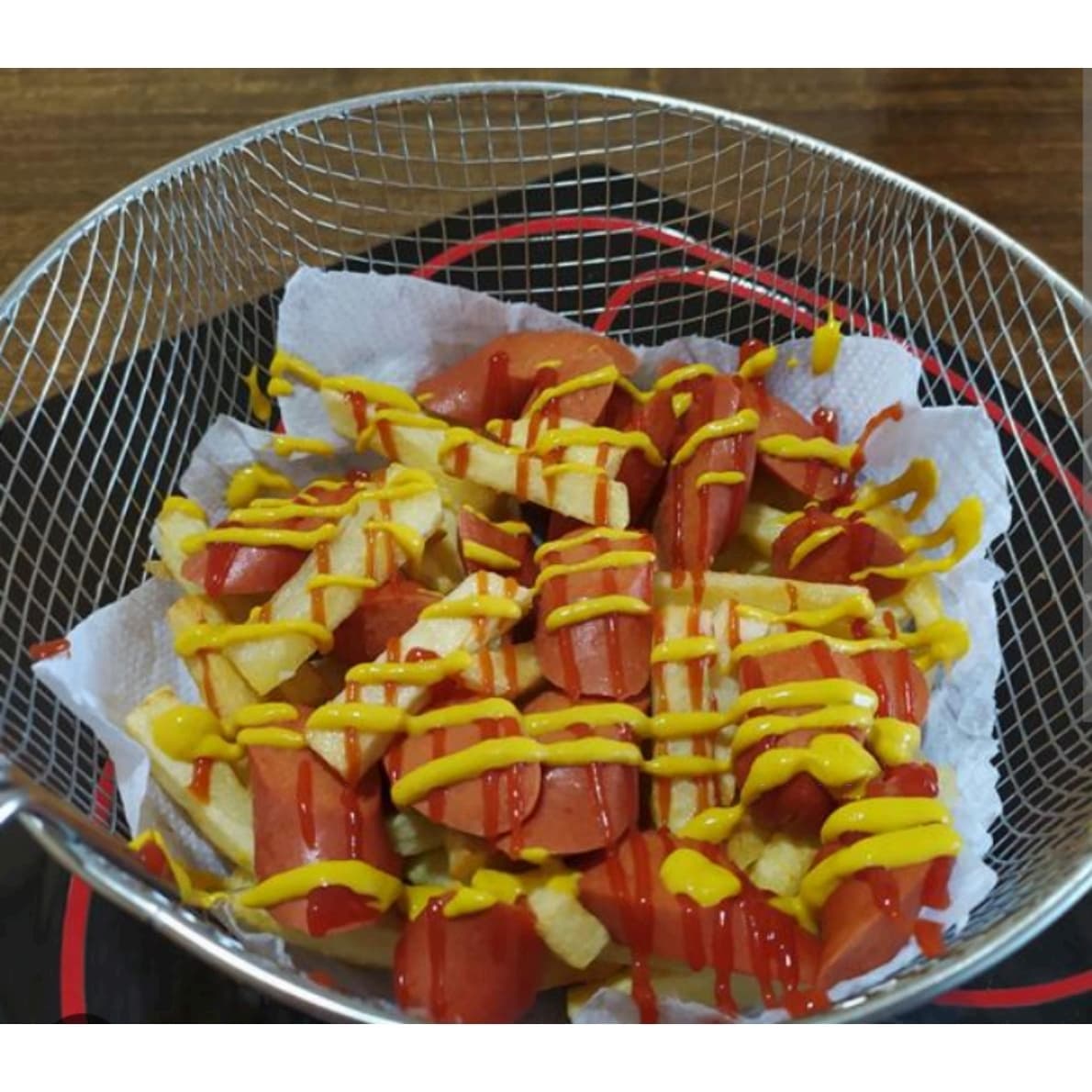 Salchipapa