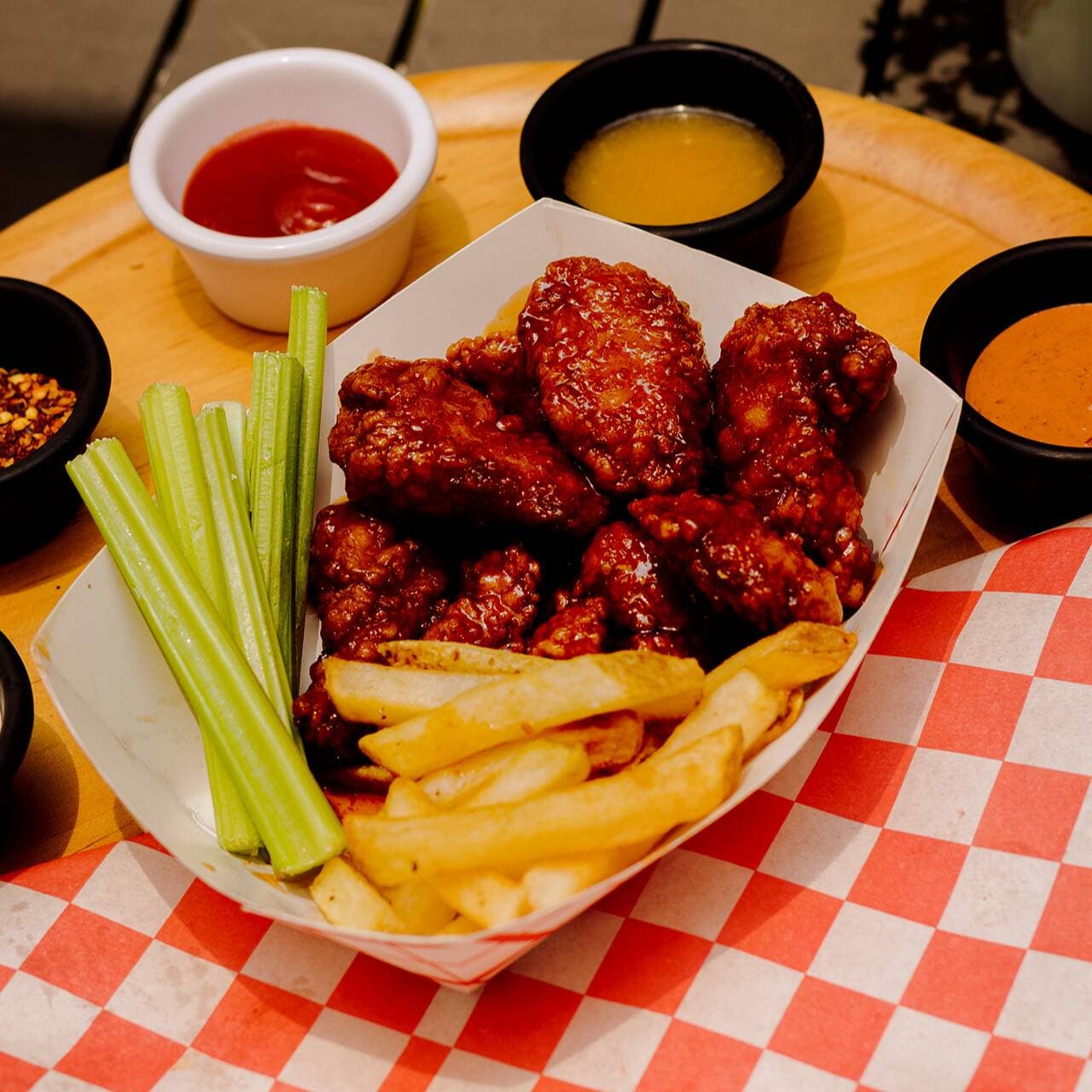 Boneless y Papas
