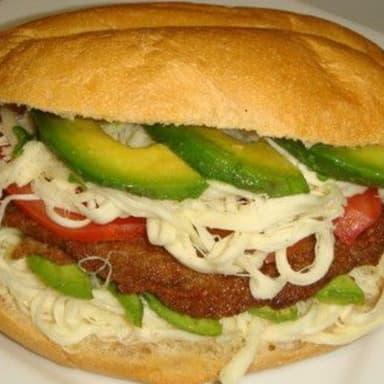 CEMITA DOBLE MILANEZA DE POLLO