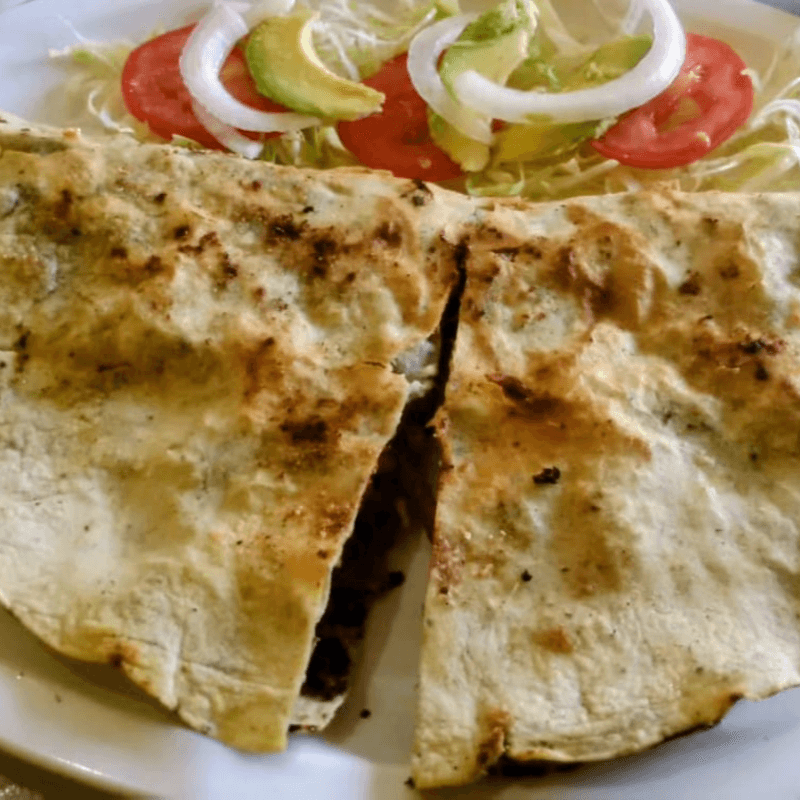 TLAYUDA, CARNE ASADA.