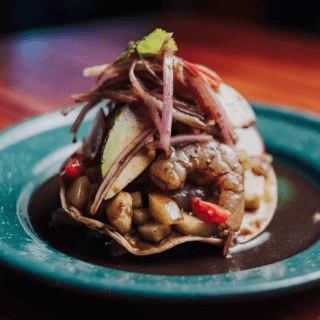 Tostada de Aguachile Negro
