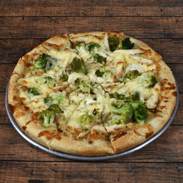 Pizza con Pollo y Brócoli