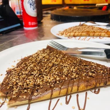 Crepa de Nutella + Licuado de Fresa