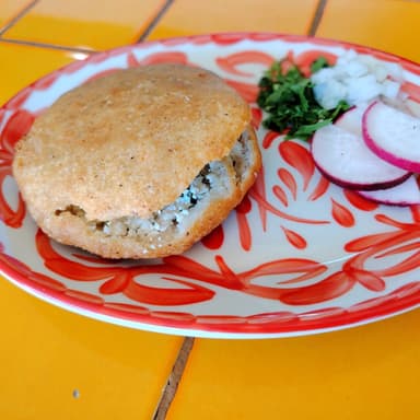 Gordita de requeson