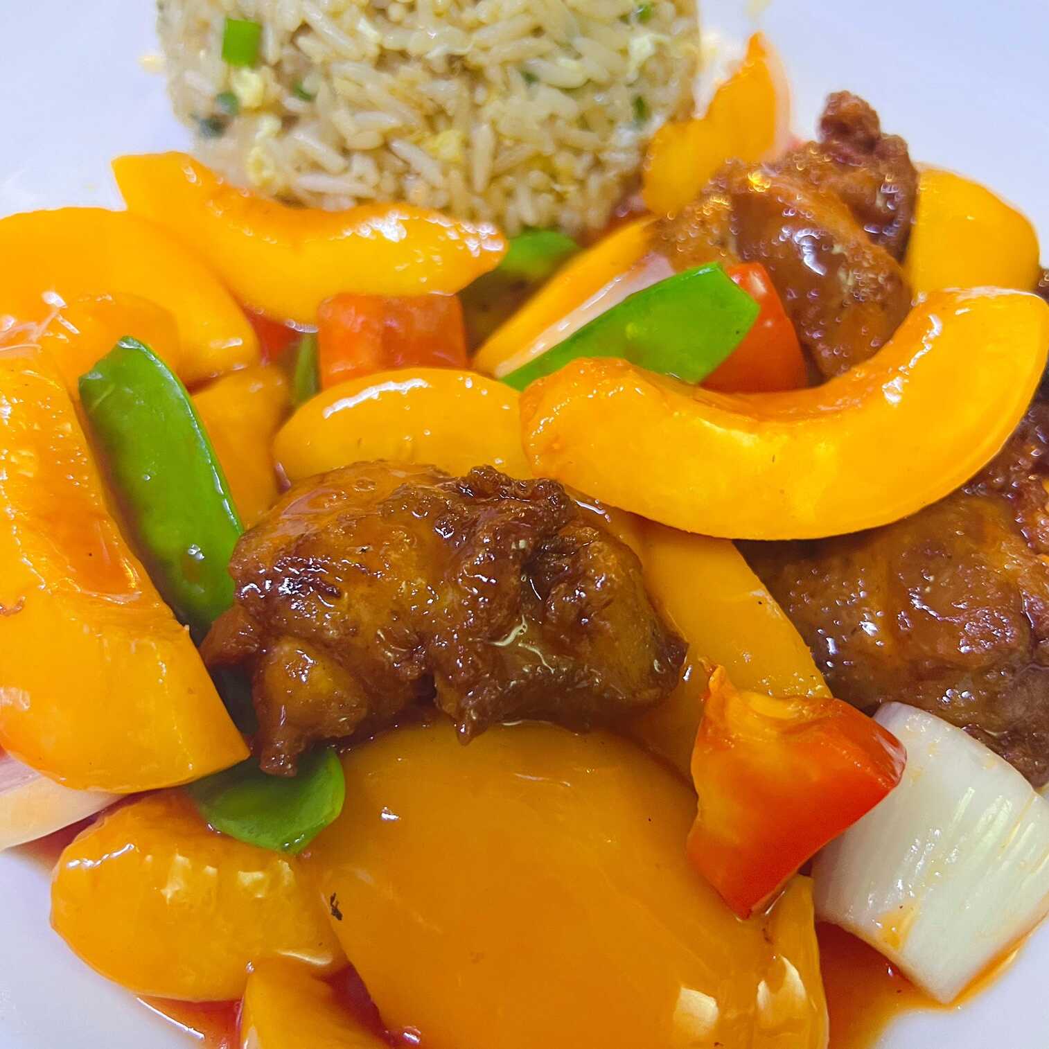 Pollo en Trozos con Durazno