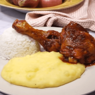 Pollo al Horno con Pure + Bebida
