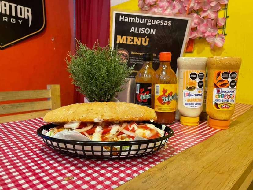 Hoy dogs y hamburguesas Alison
