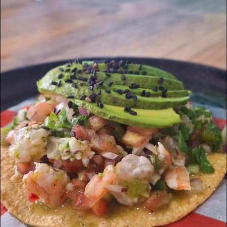 Tostada Ceviche de Camarón
