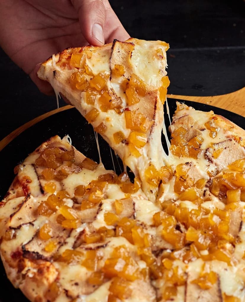 La Pizza Casual Foods