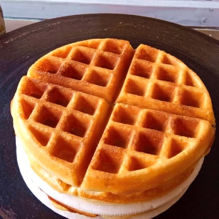 Arma Tu Waffle Tradicional