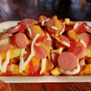 Salchipapas
