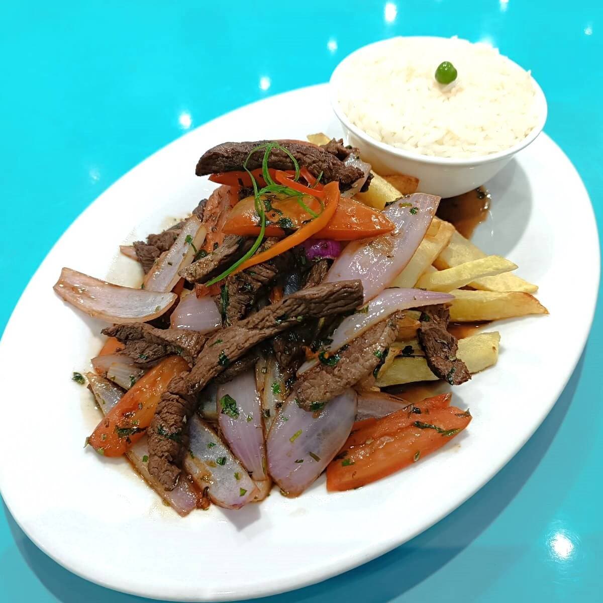 Lomo Saltado de Carne