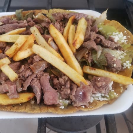 Huarache de Longaniza
