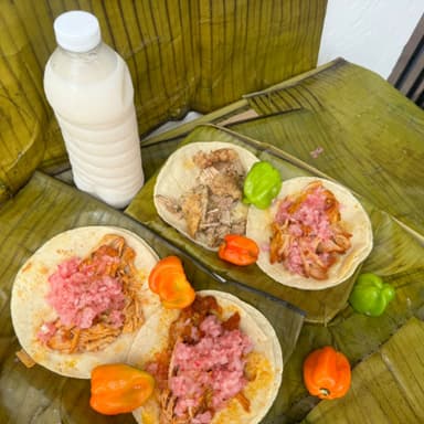 COMBO 4 TACOS DE COCHINITA + 1 AGUA DE HORCHATA