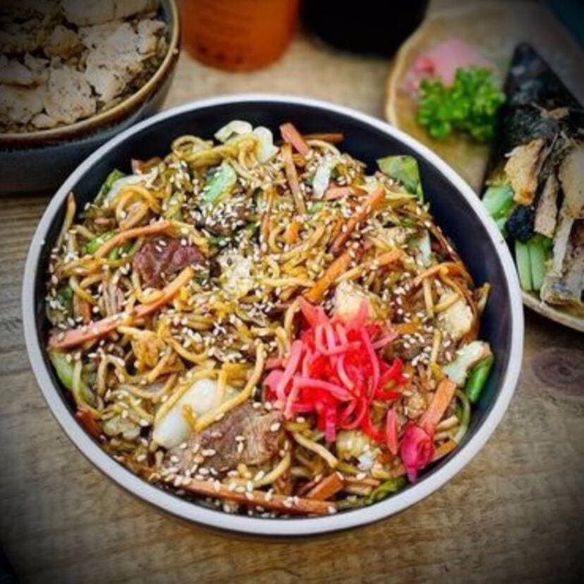 Yakisoba de Res