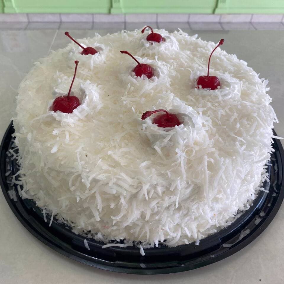 Pastel de Piña Colada 10 Pulgadas