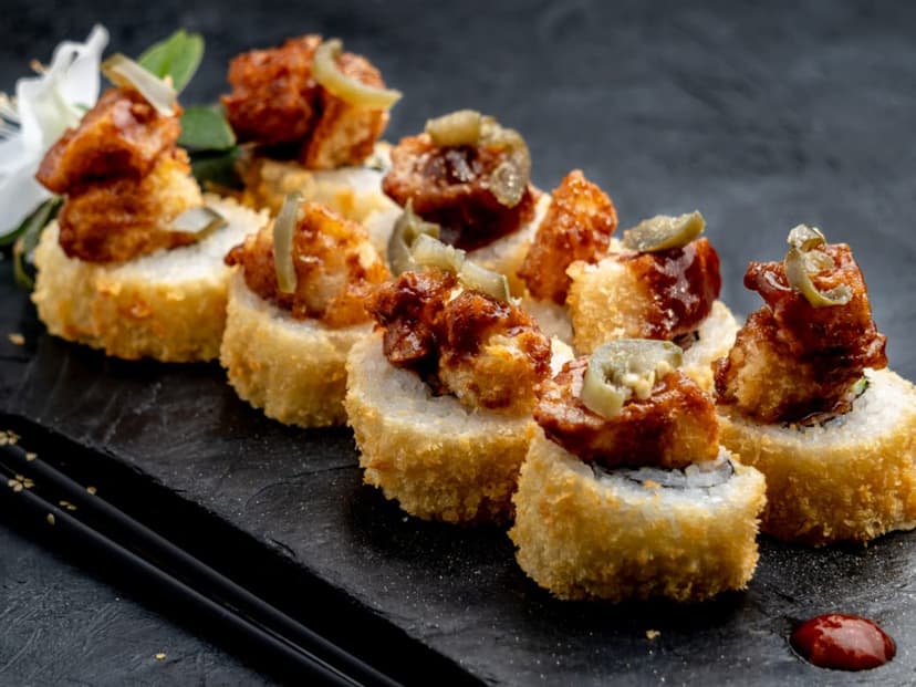 Izakaya Sushi y Wok