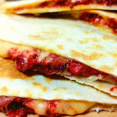 3 Piezas de Sincronizadas con Carne al Pastor