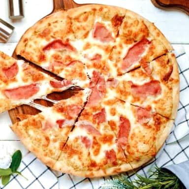 Pizza individual de jamón