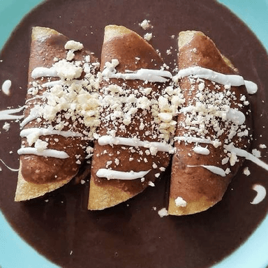 Enfrijoladas