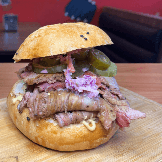 Sándwich Pastrami