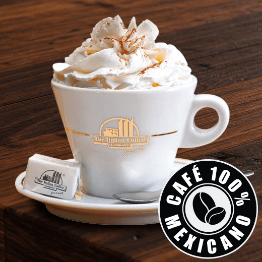 Capuccino Caliente con panna