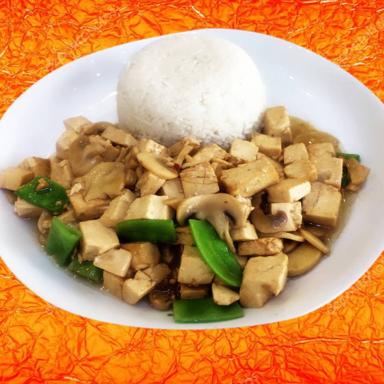 Taufu con Champiñones y Arroz Blanco